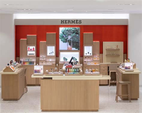 hermes montreal holt renfrew